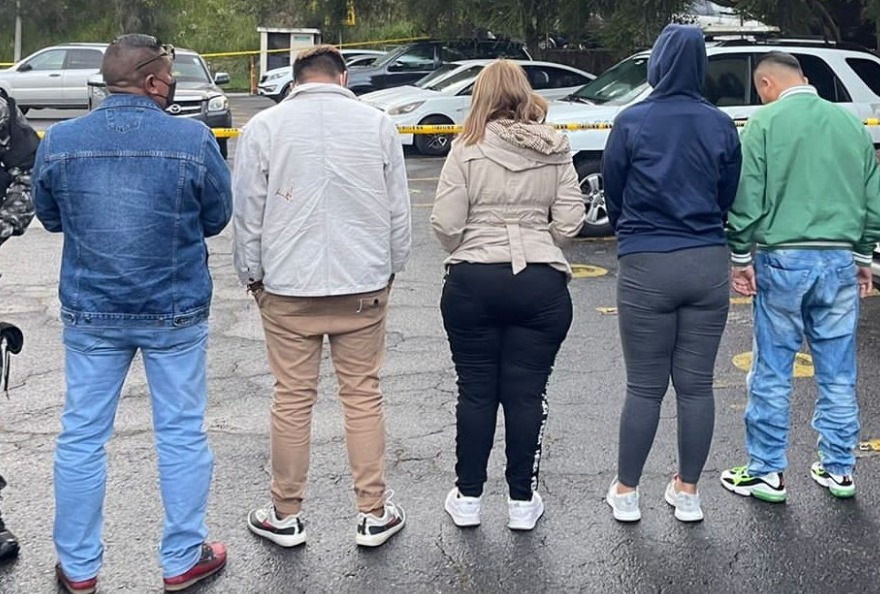 Prisi&oacute;n preventiva para 5 personas que vend&iacute;an droga en un mercado de Santa Elena