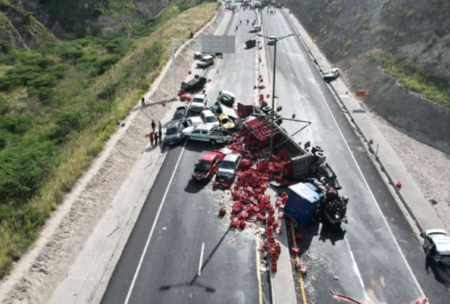 Conductor que habr&iacute;a ocasionado accidente en Guayllabamba es procesado por presunta muerte culposa