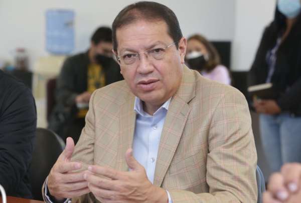 Alcalde de Quito denunci&oacute; en la Fiscal&iacute;a la agresi&oacute;n contra agente municipal