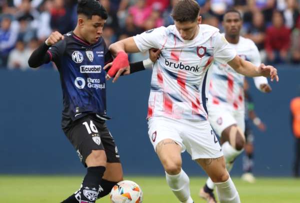 Kendry P&aacute;ez dio c&aacute;tedra ante San Lorenzo