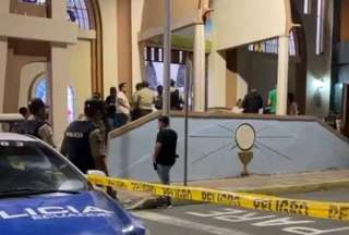 Ni&ntilde;o muri&oacute; durante ataque armado en iglesia de Manta; Alcaldesa pide militarizaci&oacute;n