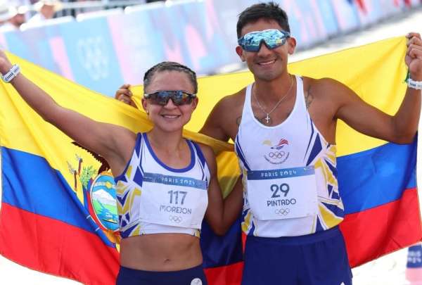 Los marchistas Glenda Morej&oacute;n y Daniel Pintado obtuvieron plata en la categor&iacute;a marat&oacute;n marcha relevos mixtos.&nbsp;