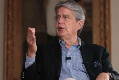 Presidente disminuye el precio del gal&oacute;n de la gasolina Extra, Ecopa&iacute;s y del Di&eacute;sel