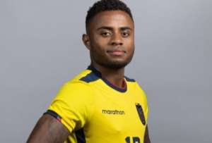 Diego Palacios se qued&oacute; con su club Los &Aacute;ngeles FC