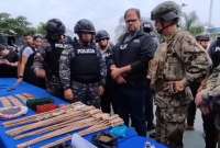 Policía y Fuerzas Armadas intervinieron presuntas clínicas de rehabilitación en Guayaquil.