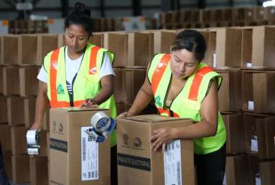 El CNE inici&oacute; el proceso de distribuci&oacute;n.