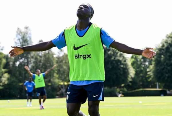 Mois&eacute;s Caicedo vuelve al escenario internacional a escala de clubes