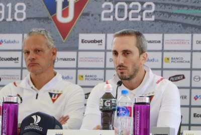 Luis Zubeld&iacute;a fue presentado como nuevo DT de Liga de Quito