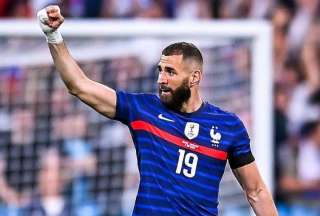 Karim Benzema se retira de la Selecci&oacute;n de Francia