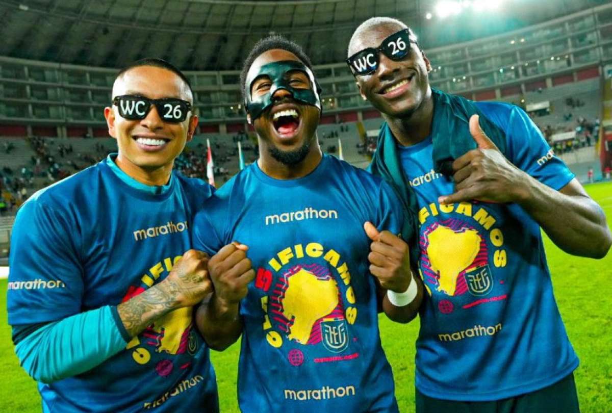 Ecuador clasificó a su quinto Mundial y los tricolores lo festejaron a su manera