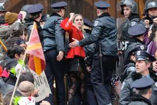 Lady Gaga bes&oacute; a otra mujer durante la filmaci&oacute;n de Joker 2