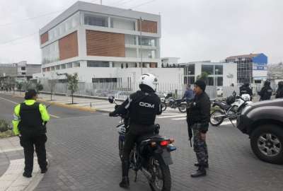 Hasta el sitio llegaron efectivos policiales para realizar una inspecci&oacute;n del lugar.