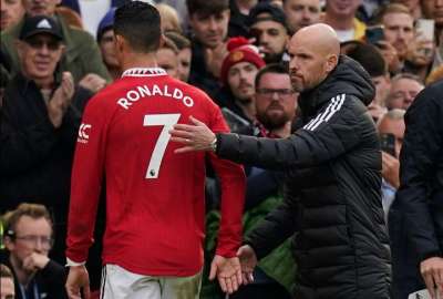 Cristiano Ronaldo (izq.) y el DT Erik Ten Hag tampoco mantendr&iacute;an una buena relaci&oacute;n.
