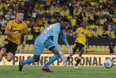 Alexander Dom&iacute;nguez tiene el mejor registro del campeonato nacional