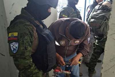 Nueva requisa de objetos prohibidos en las c&aacute;rceles de Cotopaxi y Azuay