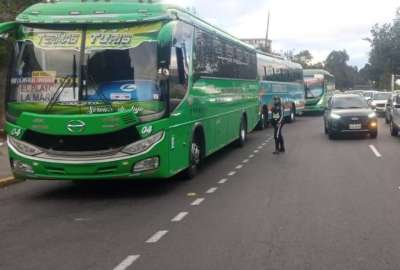 En la Autopista Genral Rumi&ntilde;ahui funcion&oacute; uno de los dos carriles exclusivos.