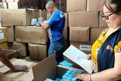 Antibi&oacute;ticos, antihistam&iacute;nicos, analg&eacute;sicos y anest&eacute;sicos fueron adquiridos.