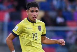 Kendry P&aacute;ez va por la marca de Diego Armando Maradona  &nbsp;