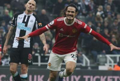 Edinson Cavani fich&oacute; por el Valencia de La Liga de Espa&ntilde;a