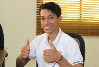 Adolescente ecuatoriano se volvi&oacute; viral en redes sociales por imitar a Michael Jackson
