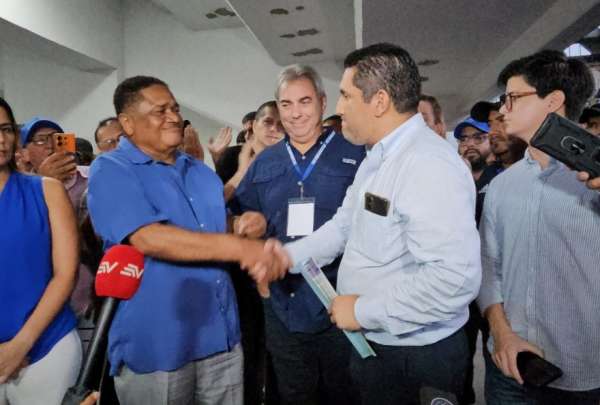 Jorge Guzm&aacute;n gan&oacute; las elecciones