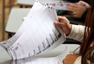 Desde hoy se entregan certificados de votaci&oacute;n definitivos. &iquest;Qui&eacute;nes pagan multa?