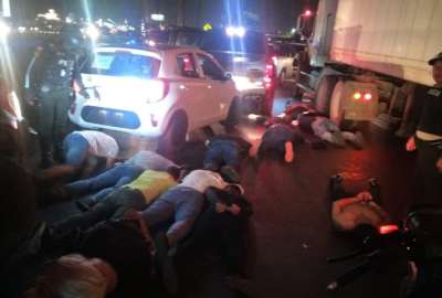 Al menos 30 miembros de una banda habr&iacute;an sido capturados a las afueras de la Penitenciar&iacute;a del Litoral. 