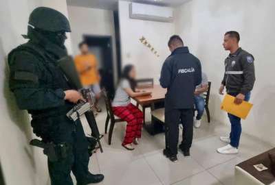 Autoridades contin&uacute;an con la investigaci&oacute;n sobre presunta red que realizaba actividades il&iacute;citas.