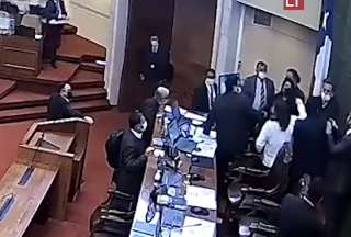 Diputado chileno golpe&oacute; al Vicepresidente de la C&aacute;mara