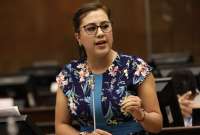 Seg&uacute;n la legisladora, los votos fueron a cambio de apoyo a la ley de la Universidad Amaz&oacute;nica.
