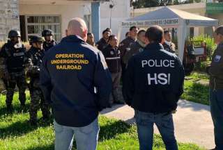 &nbsp;Polic&iacute;a rescata a ni&ntilde;a que era ofrecida por su madre en redes sociales  &nbsp;