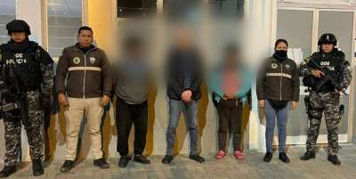 La Polic&iacute;a Nacional captur&oacute; a tres personas acusadas de integrar una red de coyoterismo.
