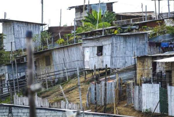 El alcalde de Guayaquil, Aquiles Alvarez, denunci&oacute; que, en las &uacute;ltimas semanas, delincuentes vandalizaron 23 c&aacute;maras en Nueva Prosperina. 