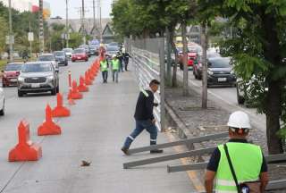Colectivo Acci&oacute;n Los Ceibos denuncia intento del Municipio de Guayaquil de bloquear revisi&oacute;n ambiental de obra suspendida