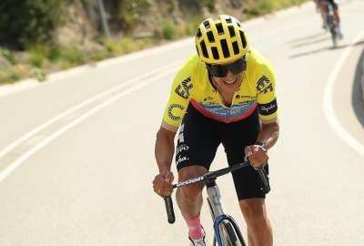 Richard Carapaz no estar&aacute; en La Vuelta