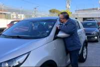 El Municipio de Quito arranc&oacute; con la entrega de distintivos para los veh&iacute;culos que cumplieron con la revisi&oacute;n vehicular. 