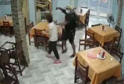 La Polic&iacute;a captur&oacute; a los asaltantes del programa que era en vivo en Esmeraldas