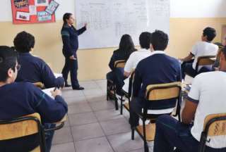 Presidente Lasso expidi&oacute; el Reglamento a la LOEI