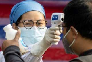 Casos de covid-19 aumentan en el mundo por &Oacute;micron, pero las muertes descienden