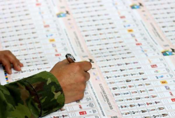 El Consejo Nacional Electoral inform&oacute; que culmin&oacute; la impresi&oacute;n de papeletas que se utilizar&aacute;n en las elecciones del domingo 9 de febrero.&nbsp;
