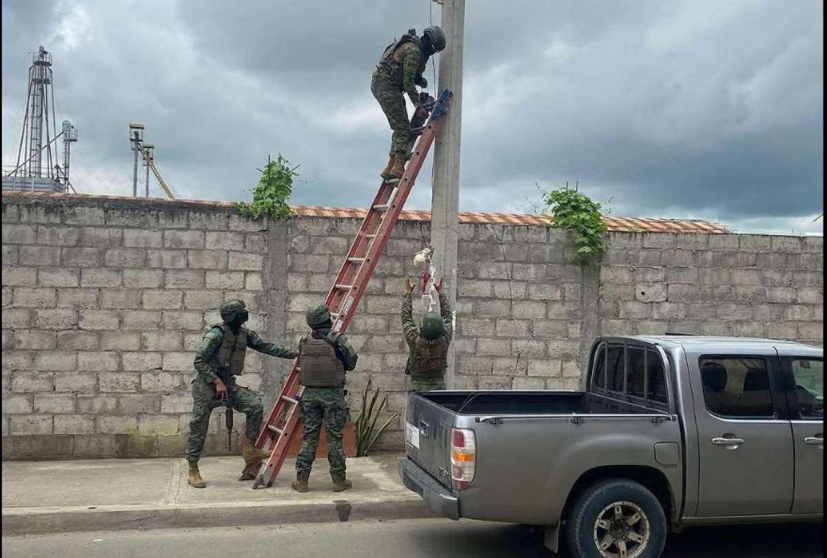 Desmantelan red de videovigilancia clandestina usada por grupos delictivos en Manta