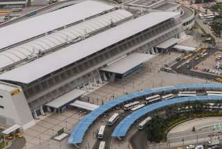 Hombre falleci&oacute; tras lanzarse desde el segundo piso de la Terminal Terrestre de Guayaquil