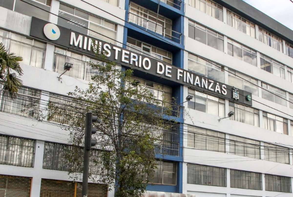 Ministerio de Econom&iacute;a entregar&aacute; mayores recursos a los GAD