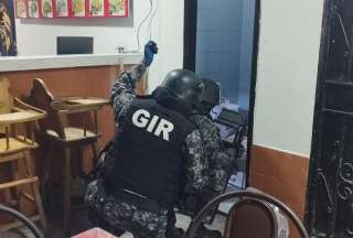 Polic&iacute;a Nacional atendi&oacute; alerta de bomba en restaurante de Guayaquil