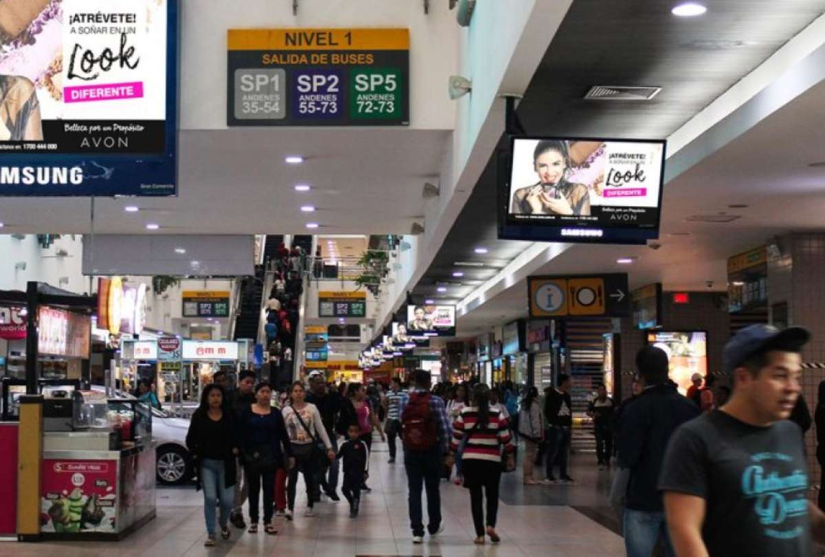El Municipio de Guayaquil busca promover el consumo en los locales del Terminal Terrestre.