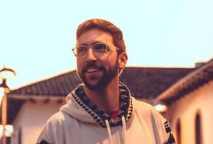  El creador de contenido Nicholas Bell, fue vetado de los escenarios deportivos durante la temporada 2025 tras protagonizar un violento incidente en la Liga Básquet Pro.