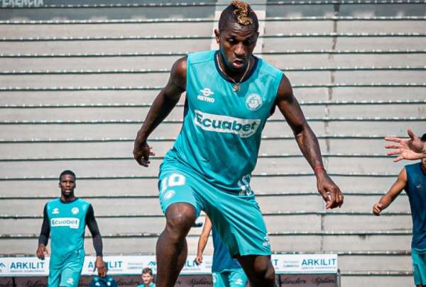 Miller Bola&ntilde;os milit&oacute; la anterior temporada en Guayaquil City.