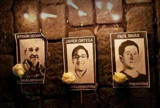 Gobierno Nacional entreg&oacute; informaci&oacute;n desclasificada a familiares de equipo period&iacute;stico asesinado de El Comercio
