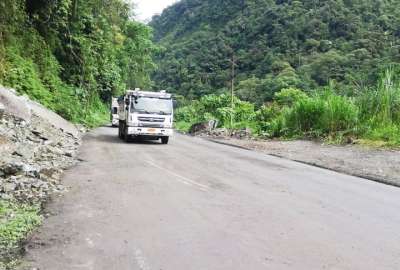 La v&iacute;a Al&oacute;ag-Santo Domingo est&aacute; cerrada al tr&aacute;nsito por nuevos deslizamientos