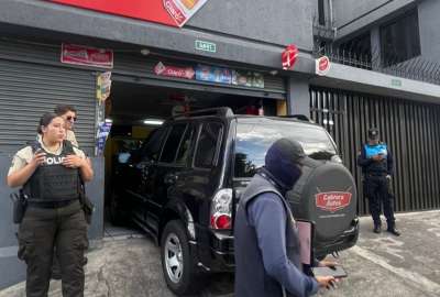 Estudiantes fueron encontrados consumiendo alcohol en un establecimiento sin permisos ni control sanitario.